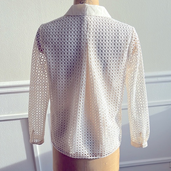 Joie cream colored fishnet blouse with lining and bell sleeve - Picture 3 of 3